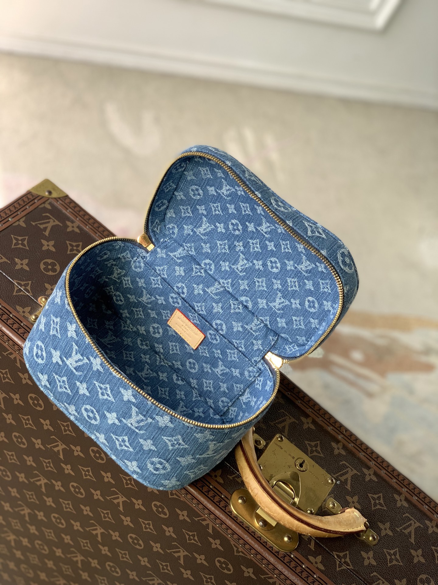 L0vis Vvtt0n Nice Mini Other Monogram Canvas -20 x 13.5 x 12CM