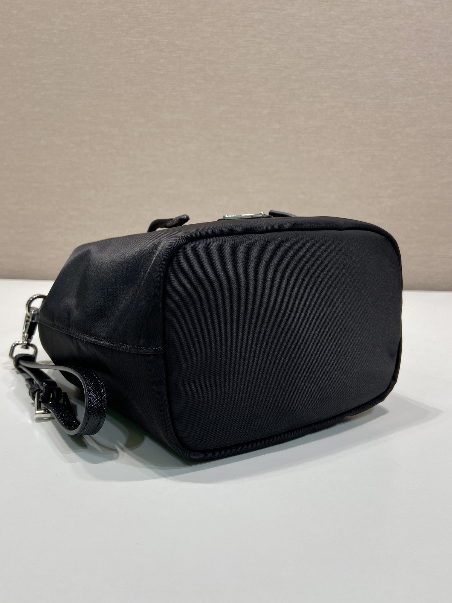 Pra*a Re-Nylon Bucket Bag-1N369-15.5*23*10CM