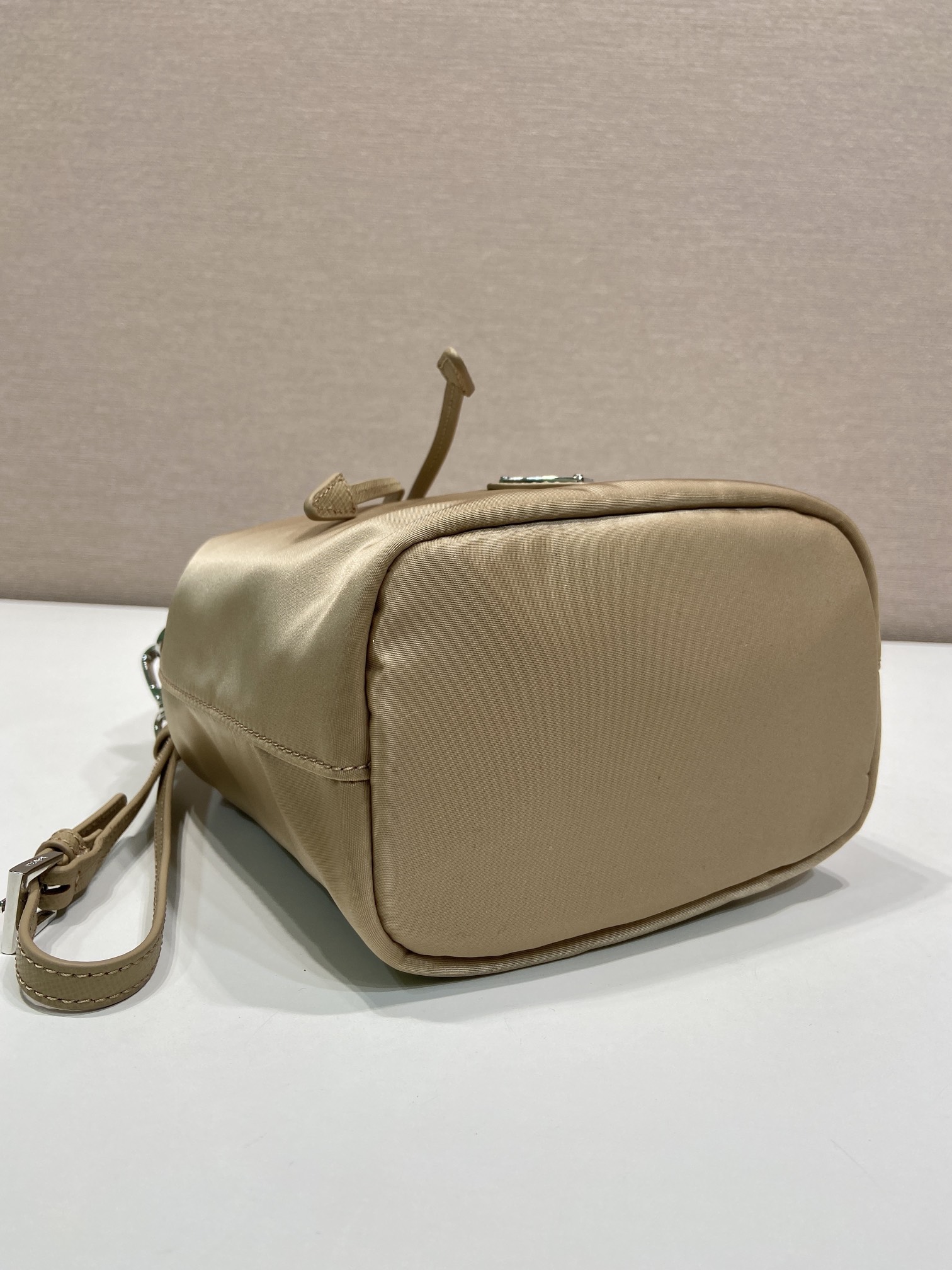 Pra*a Re-Nylon Bucket Bag-1N369-15.5*23*10CM
