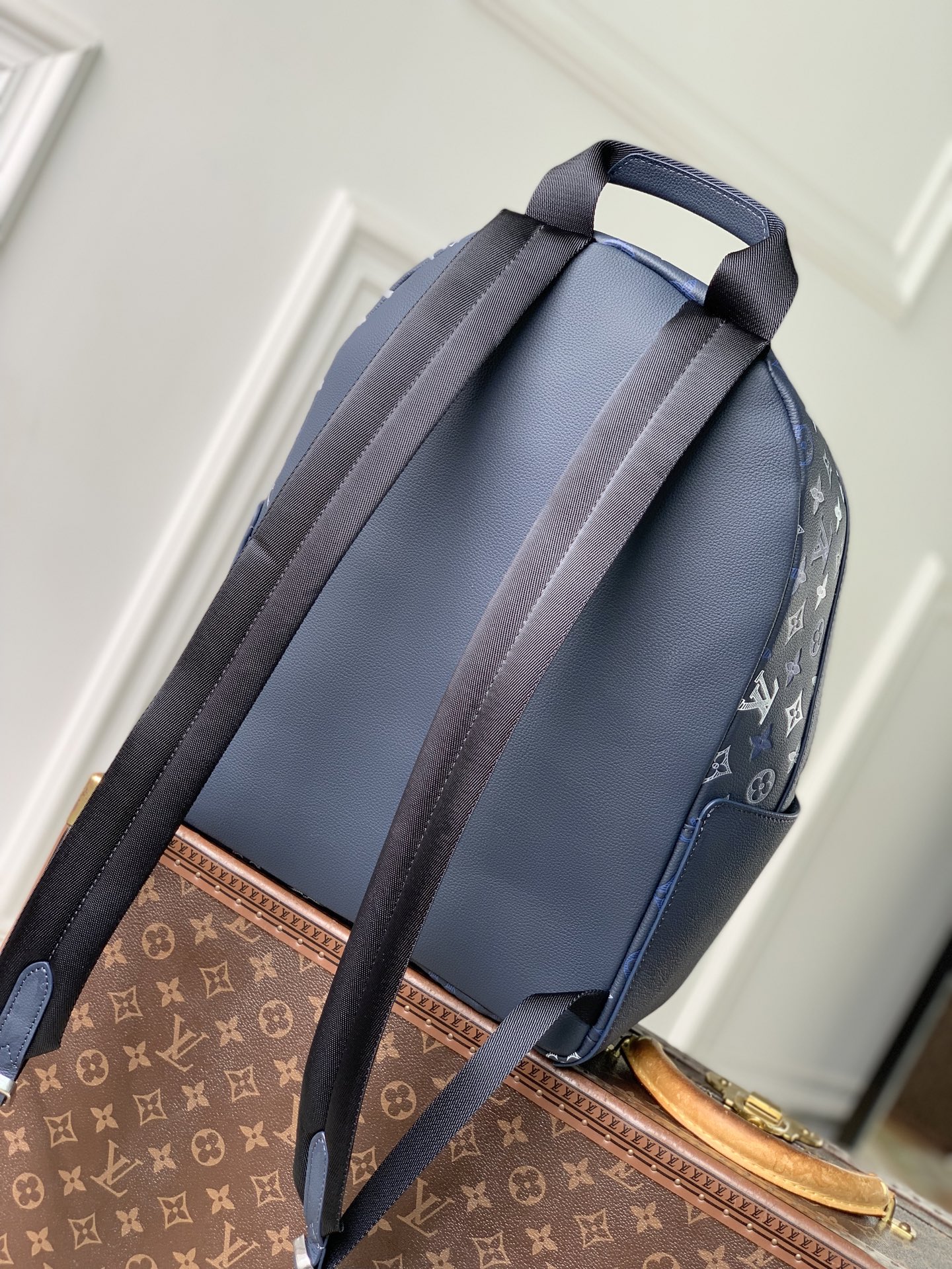 L0vis Vvtt0n Discovery PM Backpack-M28575-30*40*20CM