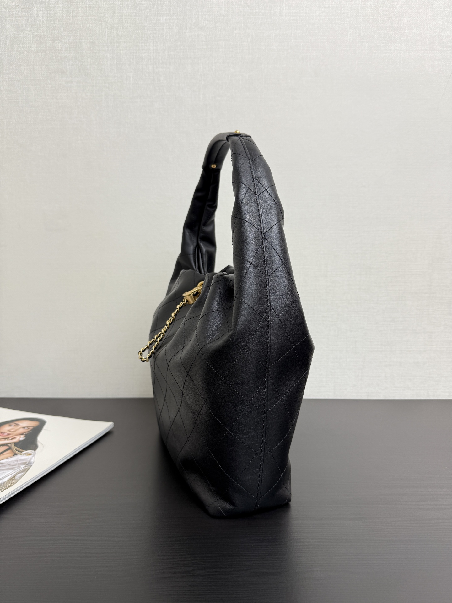 Ch@nel Cruise 2025/26 Large Hobo Bag-37*26*8.5CM