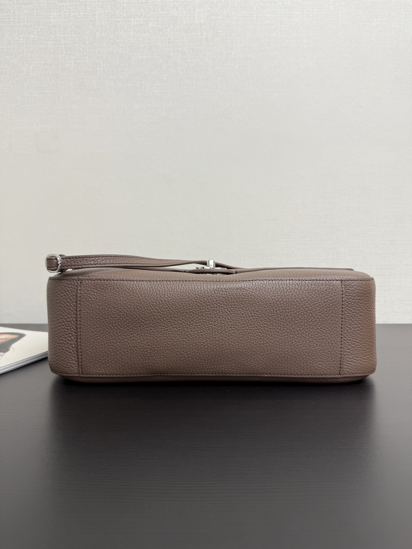 Cha*nel Grained Calfskin Small Souplissimo Maxi Flap-32CM
