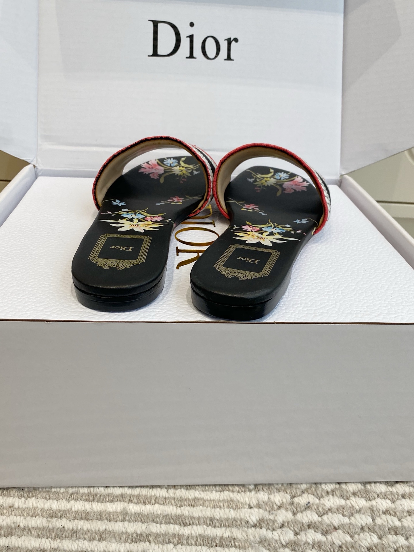 Diro Slippers