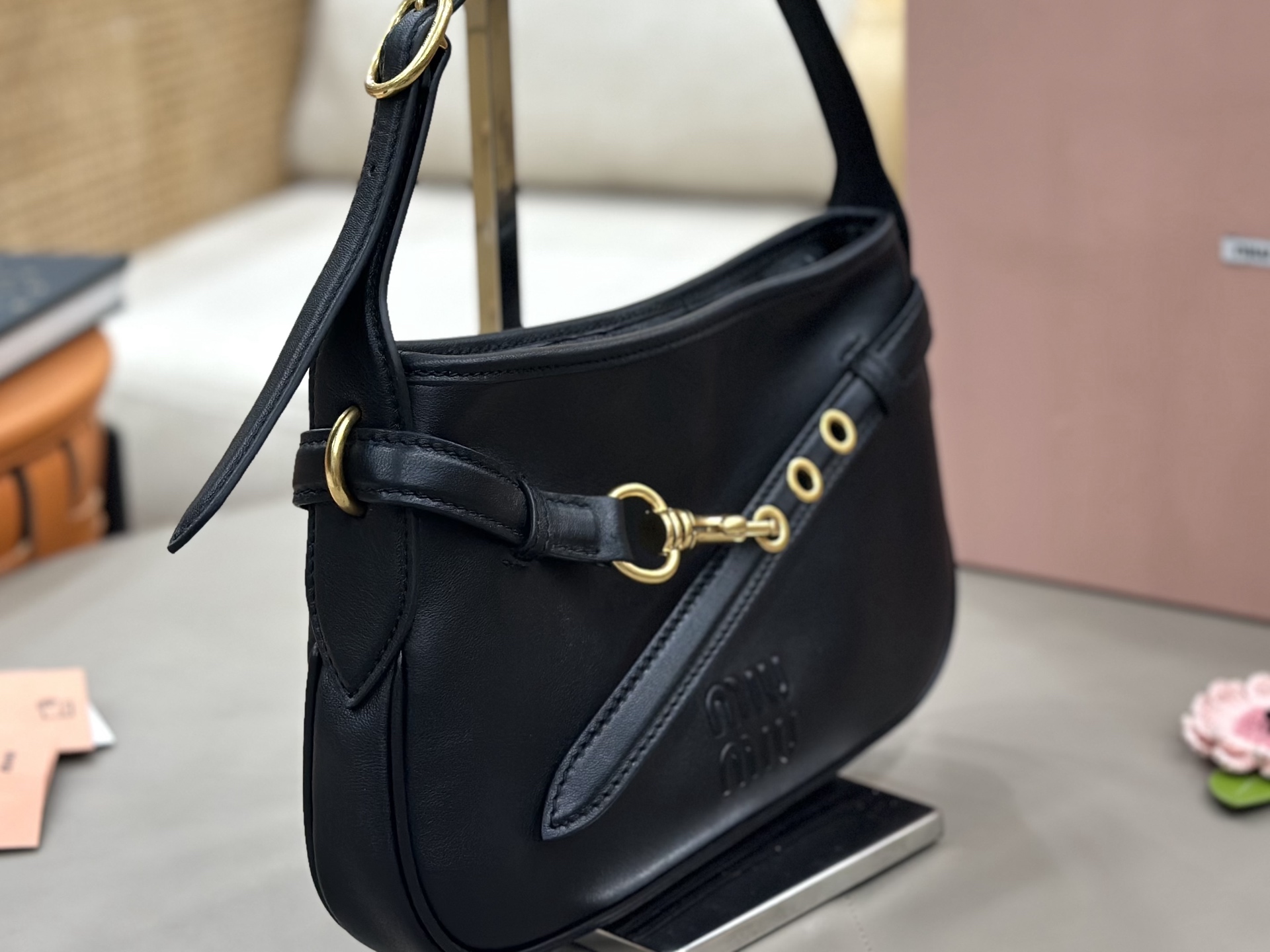 Miu Miu Leather Strap Buckle Shoulder Bag-30*18.5*4.5CM