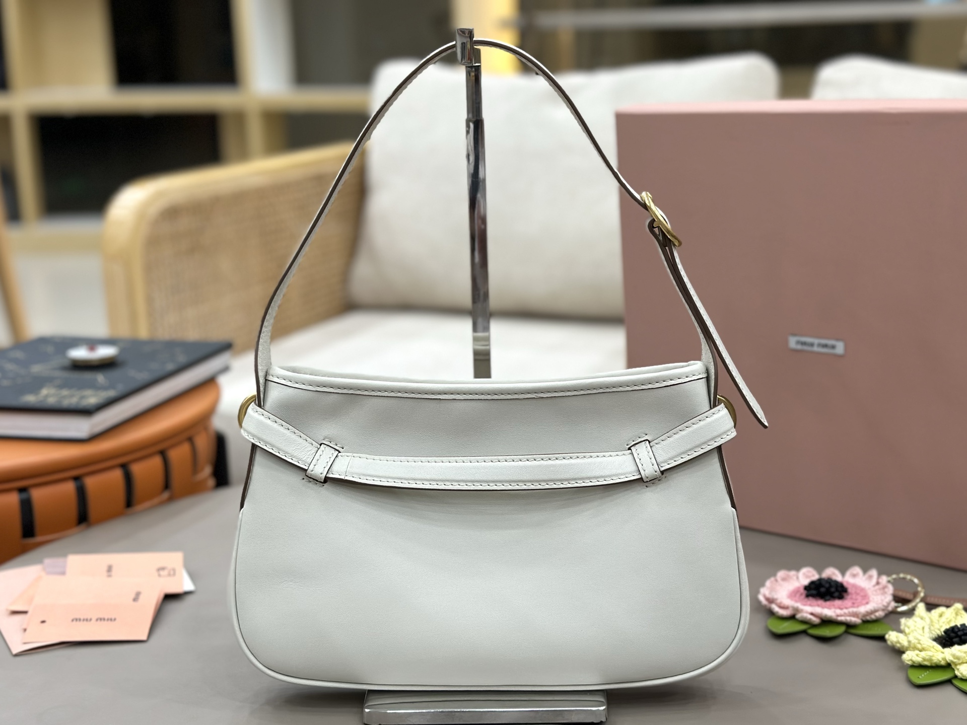 Miu Miu Leather Strap Buckle Shoulder Bag-30*18.5*4.5CM