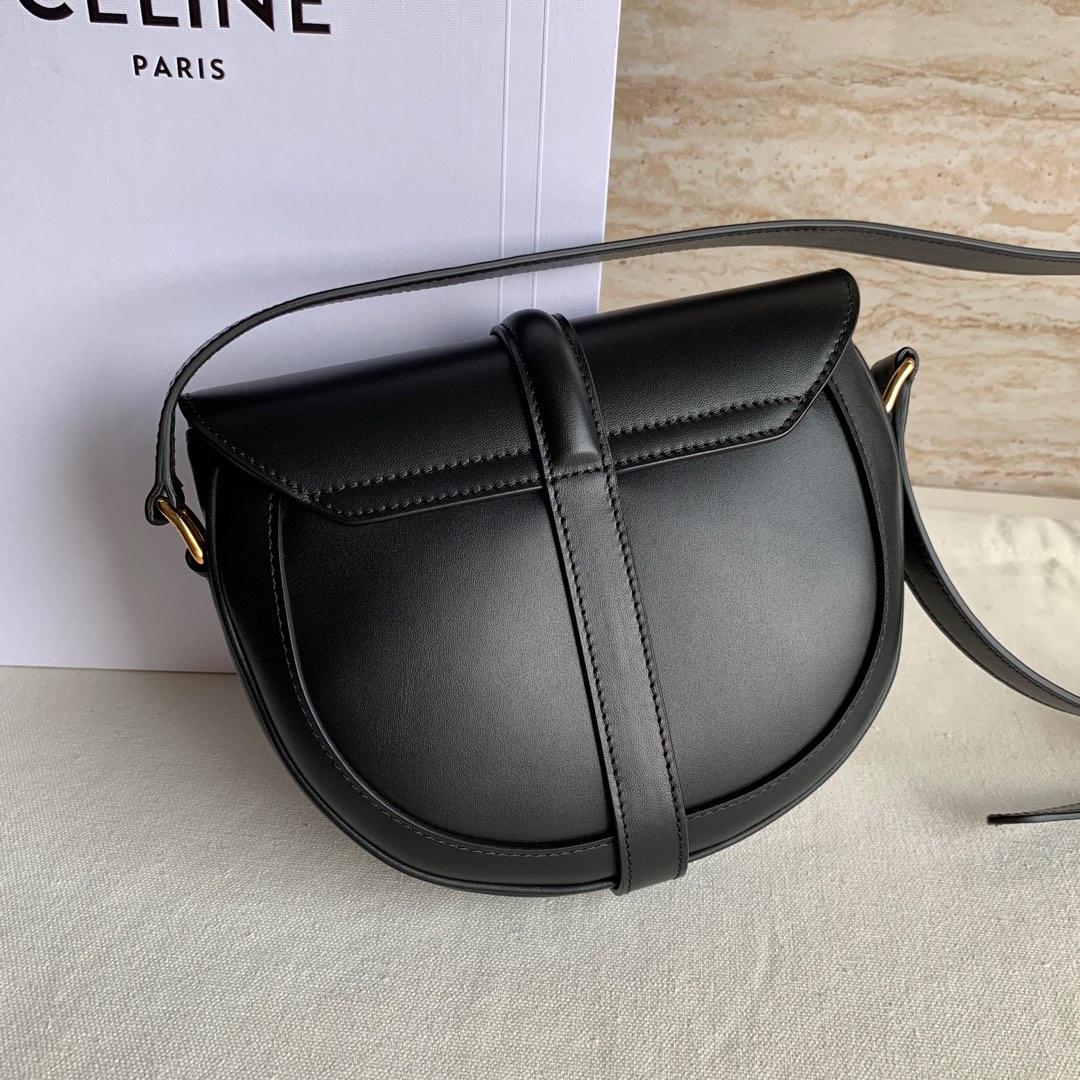 Celin Besace 16 Bag in Natural Calfskin -19*17*6CM
