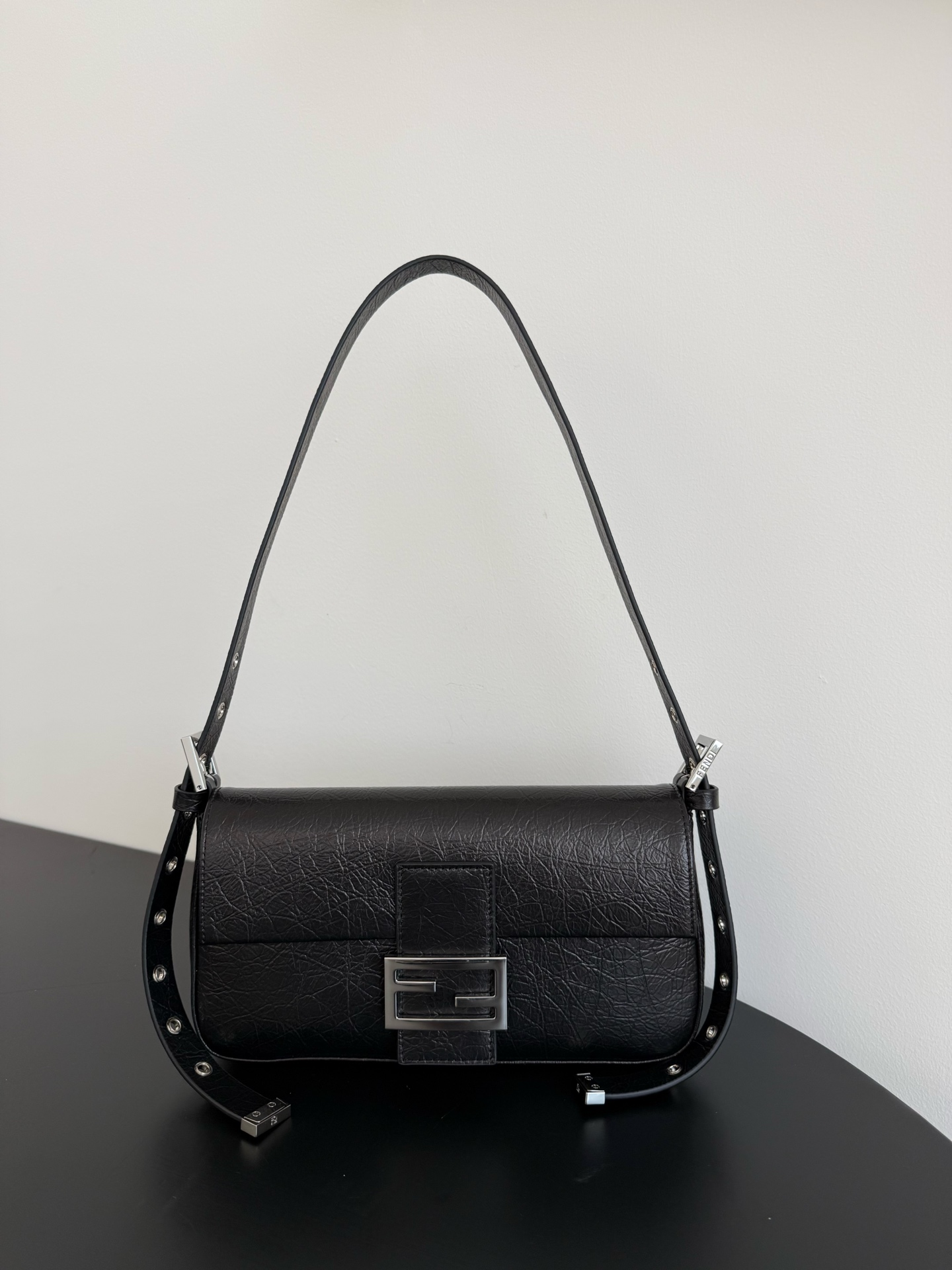 F**di Zucca Leather Baguette Shoulder Bag-26*14*4CM