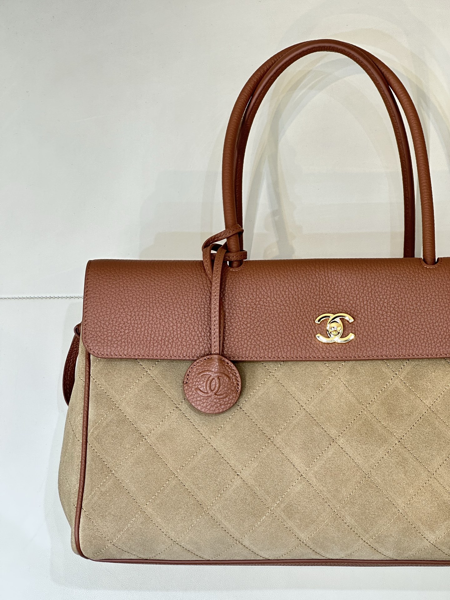 Ch@nel Medium Shopping Bag-38x 22 x 16CM