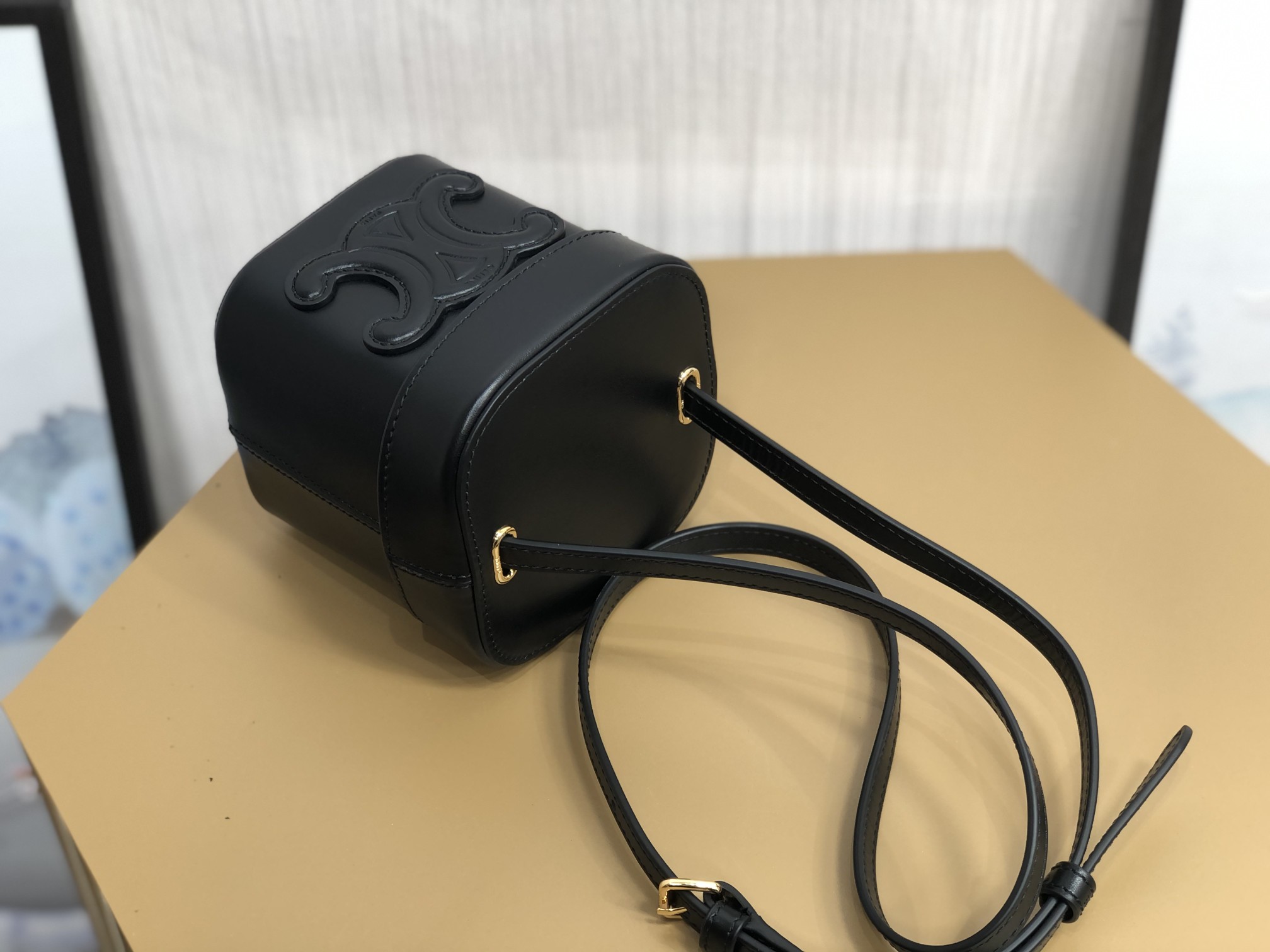 Ce**e boxtriomphe-11*11*11cm