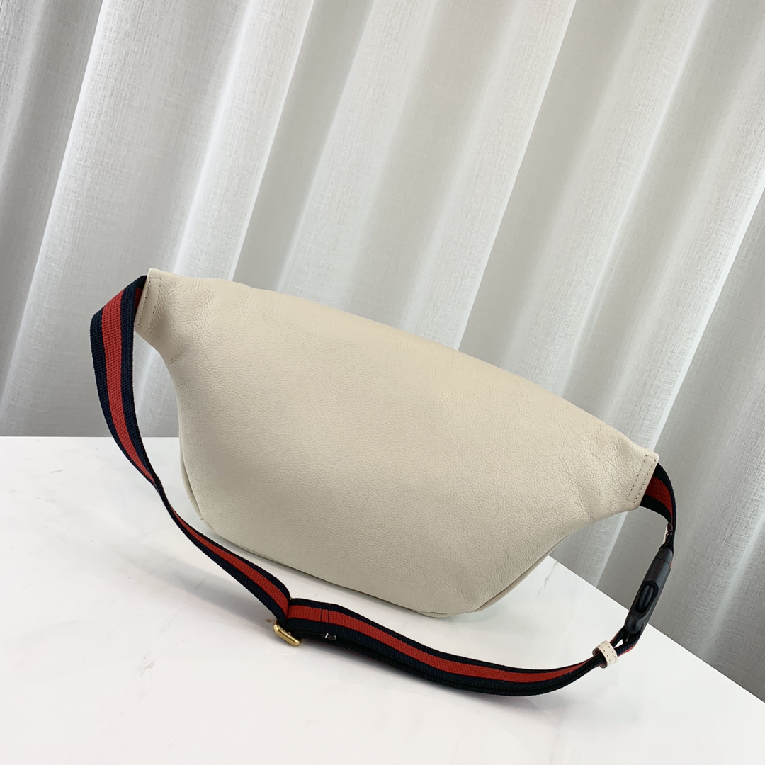 G*u*i waist bag-28×18×8cm