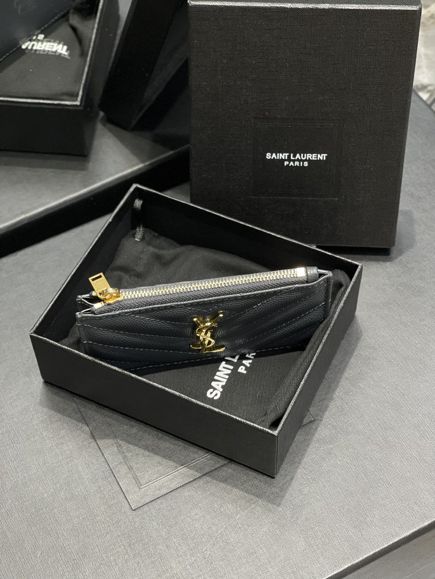 Y*L fragmets wallet-13x8x2cm