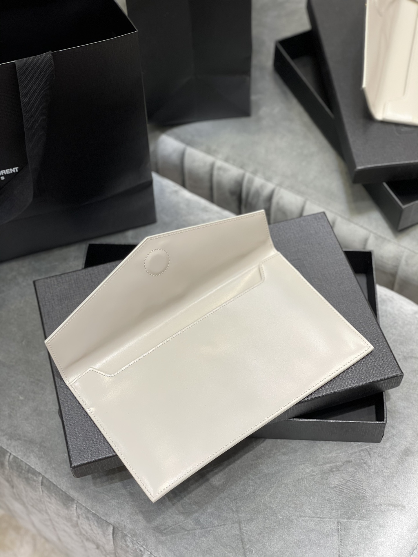 Y*L uptown wallet-27×16×2cm